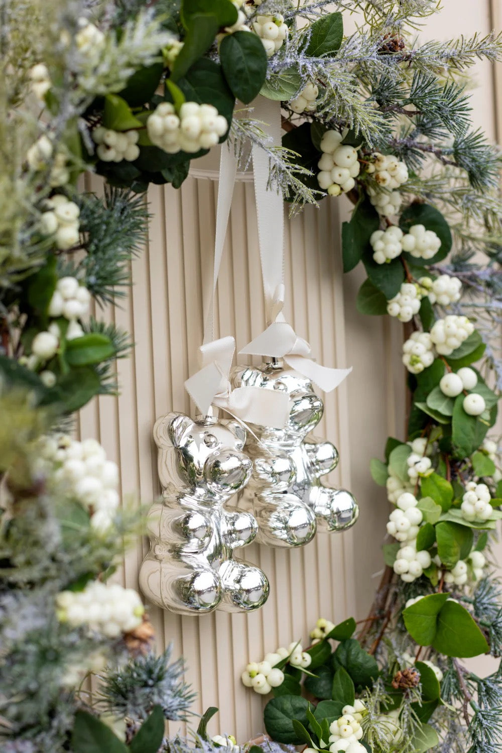 CRYSTAL HAZE CRYSTAL HAZE Nostalgia Bear Ornament ARCTIC