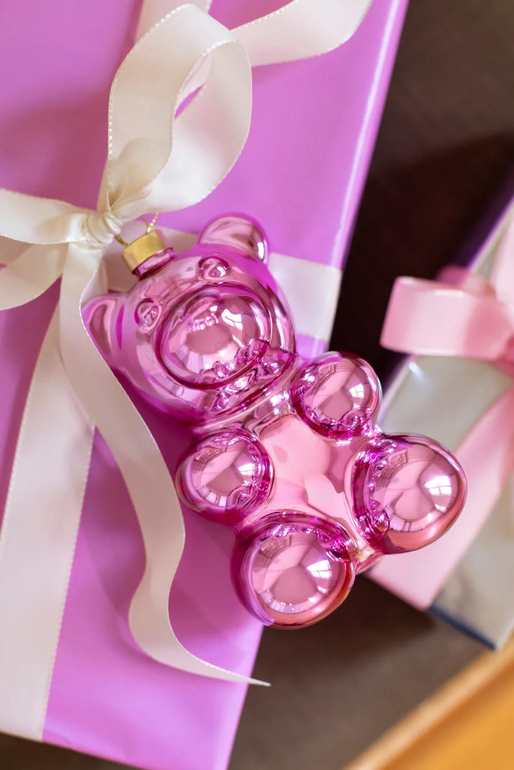 CRYSTAL HAZE CRYSTAL HAZE Nostalgia Bear Ornament ROSY