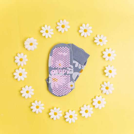 Grippy GRIPPY Daisy Crew Grippy Sock: M/L - From 8.5 to 10 women's AU sizing