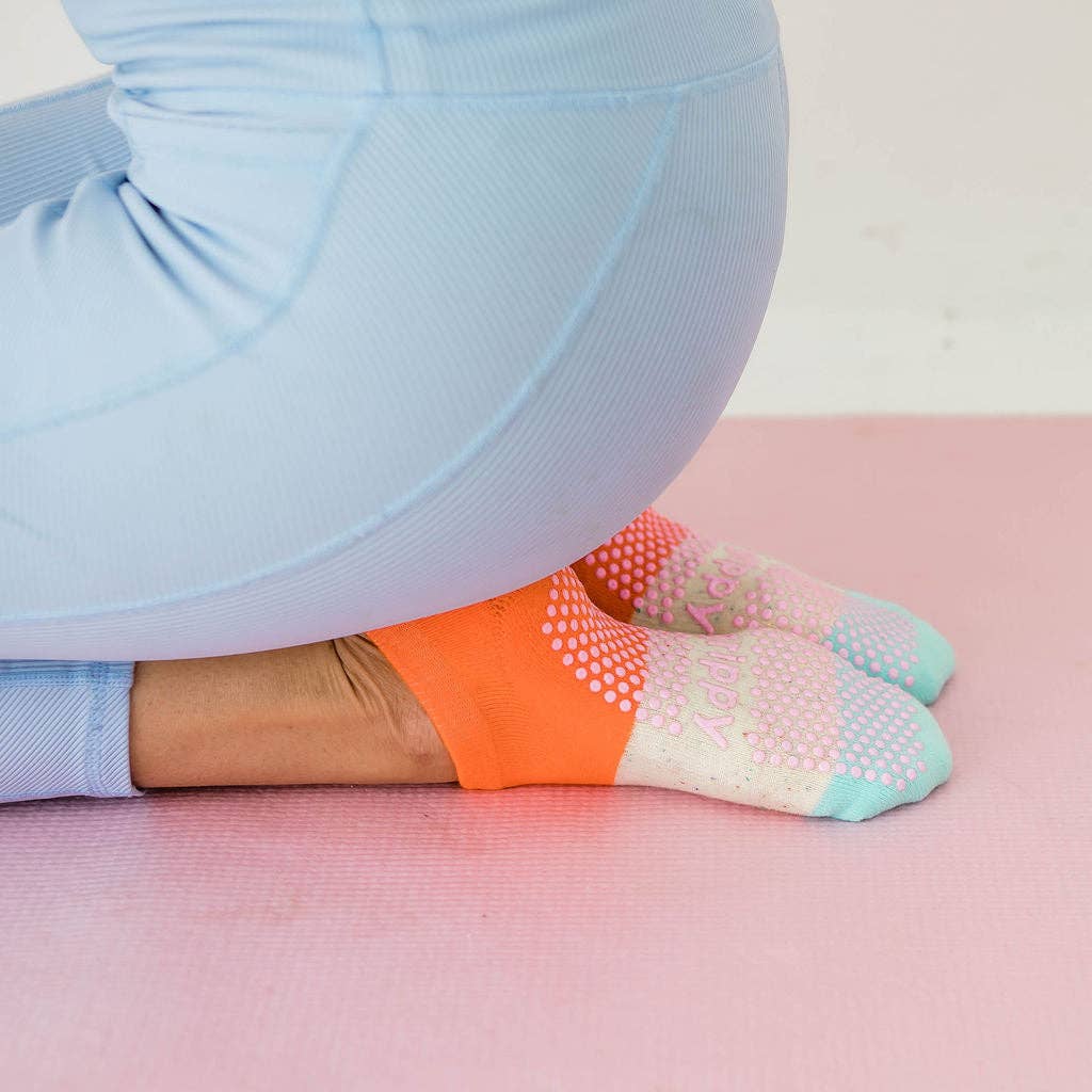 Grippy GRIPPY Neapolitan Ankle Grippy Socks: Green + Purple / M/L - Size 8.5 to 10 women's AU sizing