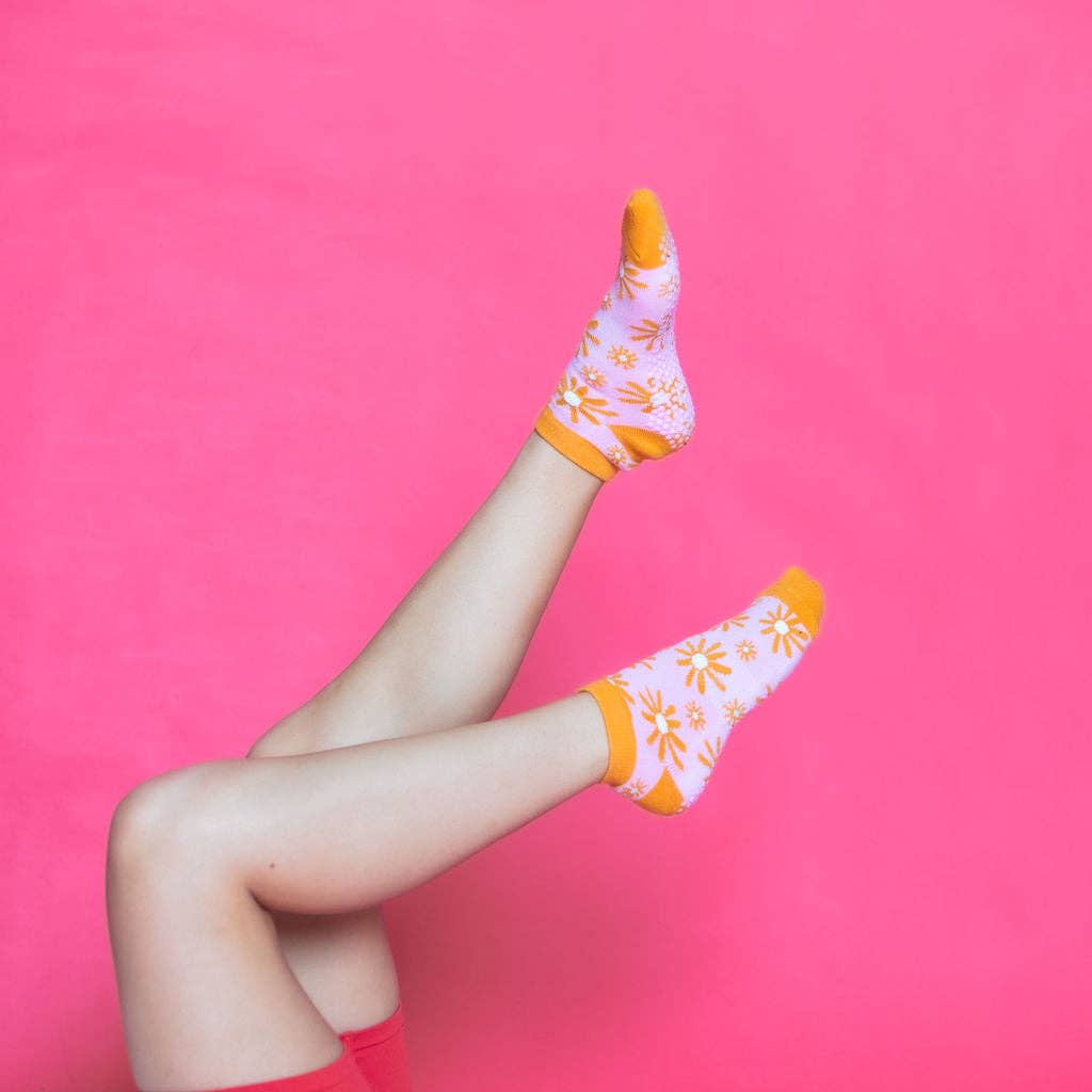Grippy GRIPPY Sunburst Ankle Grippy Sock: M/L - Size 8.5 to 10 women's AU sizing
