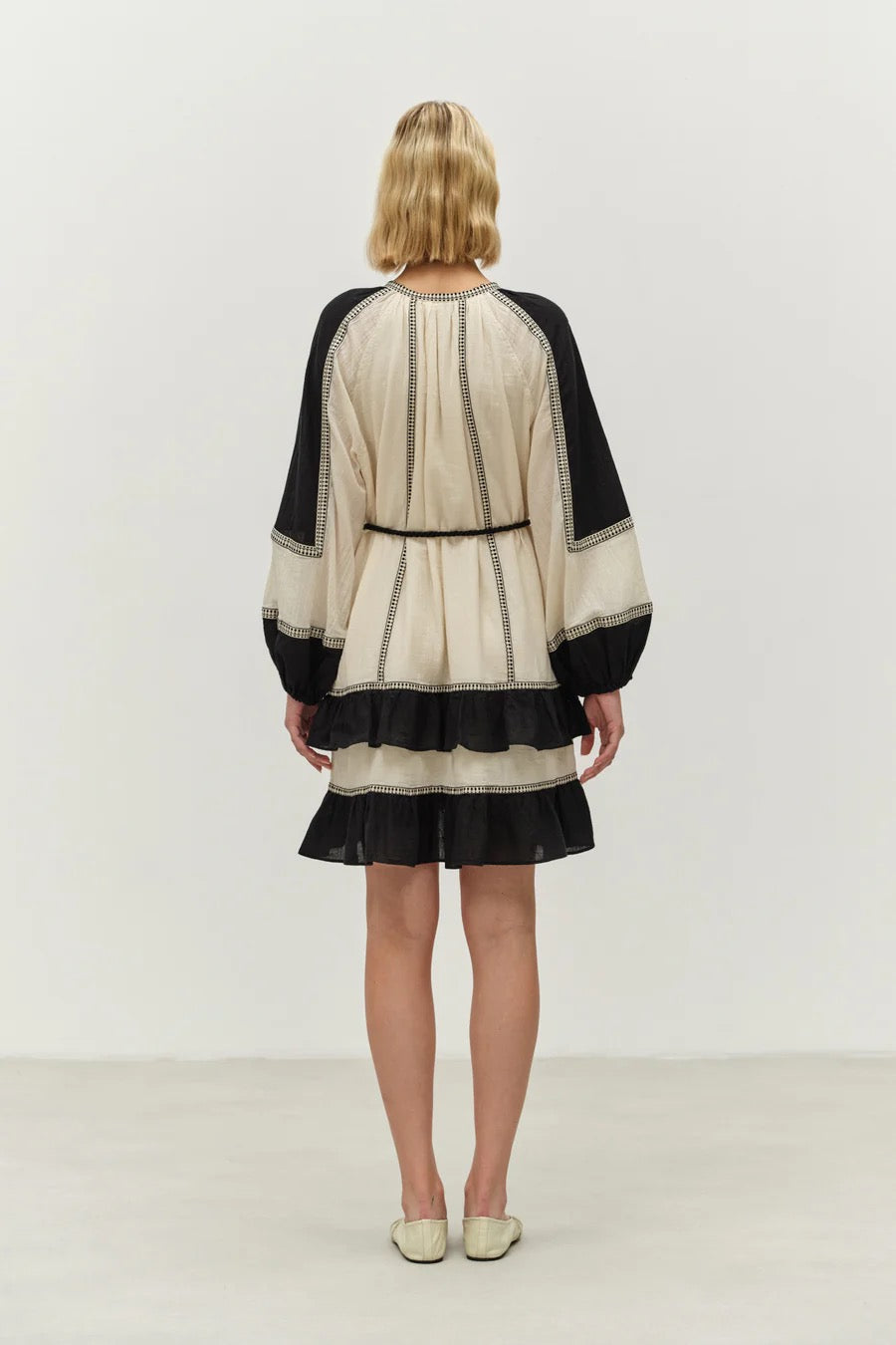 DEVOTION TWINS DEVOTION TWINS Emphasis Dress S