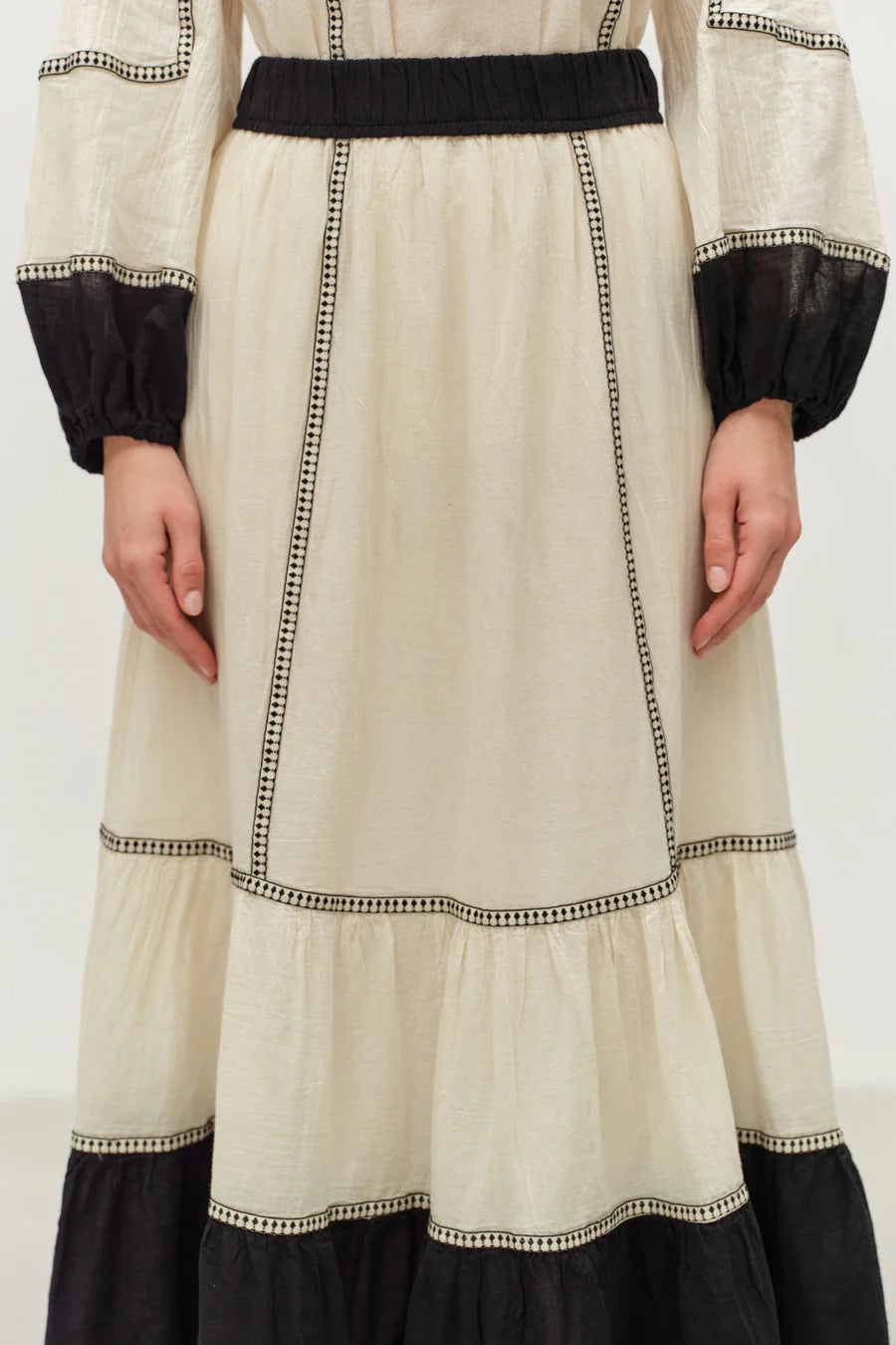 DEVOTION TWINS DEVOTION TWINS Erato Skirt