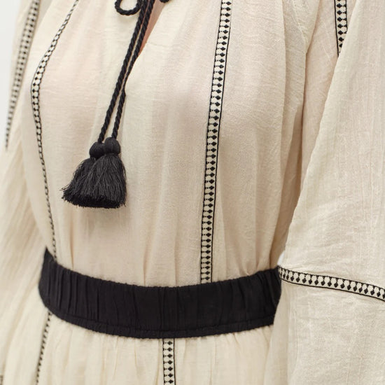 DEVOTION TWINS DEVOTION TWINS Epilogue Blouse