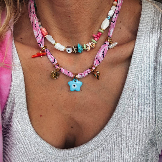 Goupi Goupi - Bohemian pink bandana scarf and colorful beaded necklaces: Beaded necklace