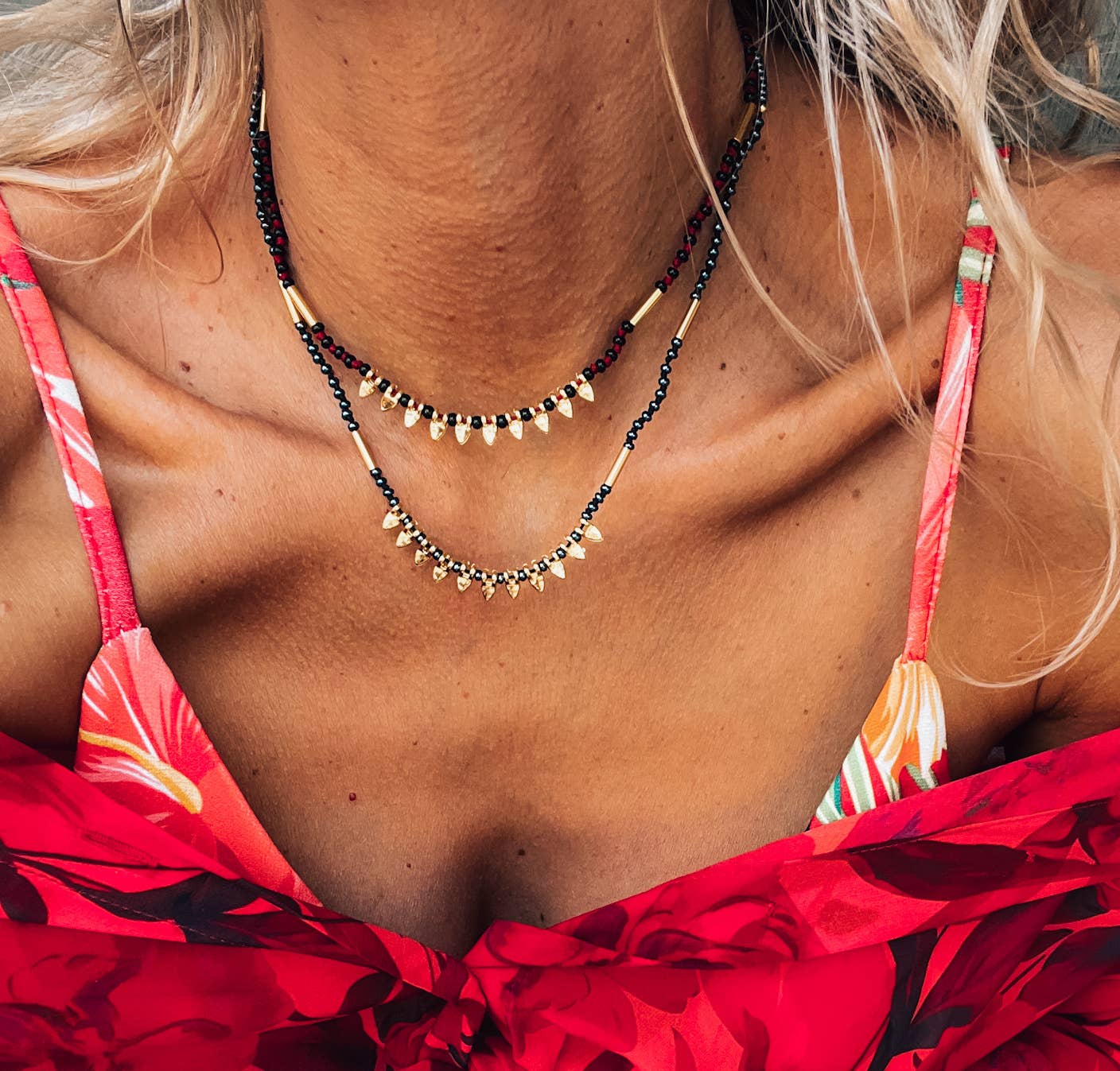 Goupi Goupi - Delicate handknotted necklaces with beads: Red Cord