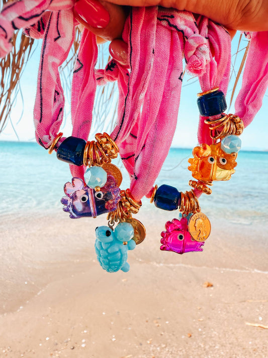 Goupi Goupi - Pink Boho Bandana Bracelets with Ocean crab & turtle Charms: Fuchsia Crab