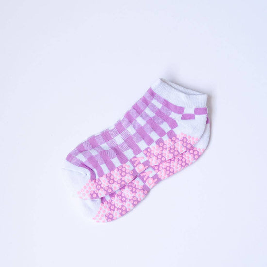 Grippy GRIPPY Gingham Ankle Grippy Socks: Green / S/M - Up to size 8 women's AU sizing
