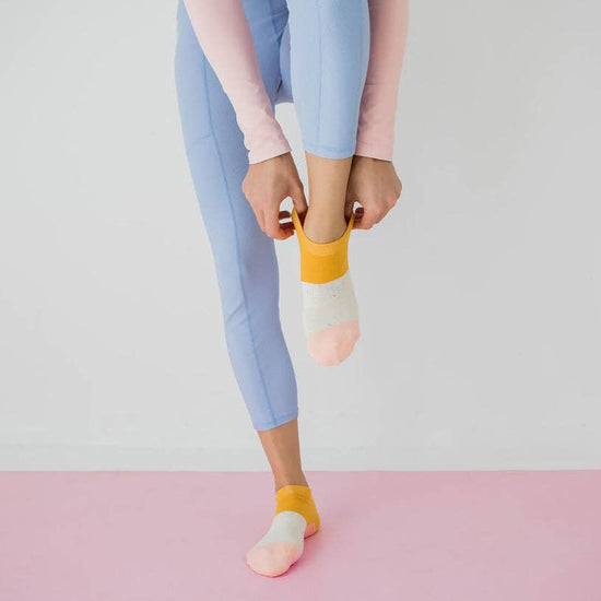 Grippy GRIPPY Neapolitan Ankle Grippy Socks: Mustard + Pink / S/M - Up to size 8 women's AU sizing
