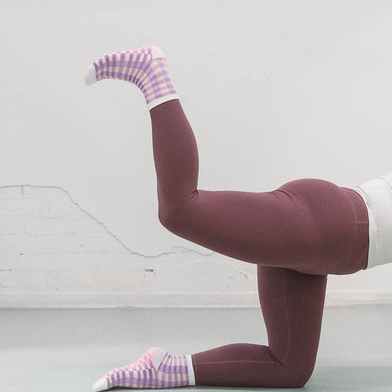 Grippy GRIPPY Rainbow Gingham Grippy Socks: Peach + Purple / S/M - Up to size 8 women's AU sizing