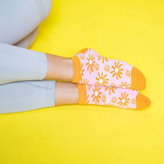 Grippy GRIPPY Sunburst Ankle Grippy Sock: M/L - Size 8.5 to 10 women's AU sizing