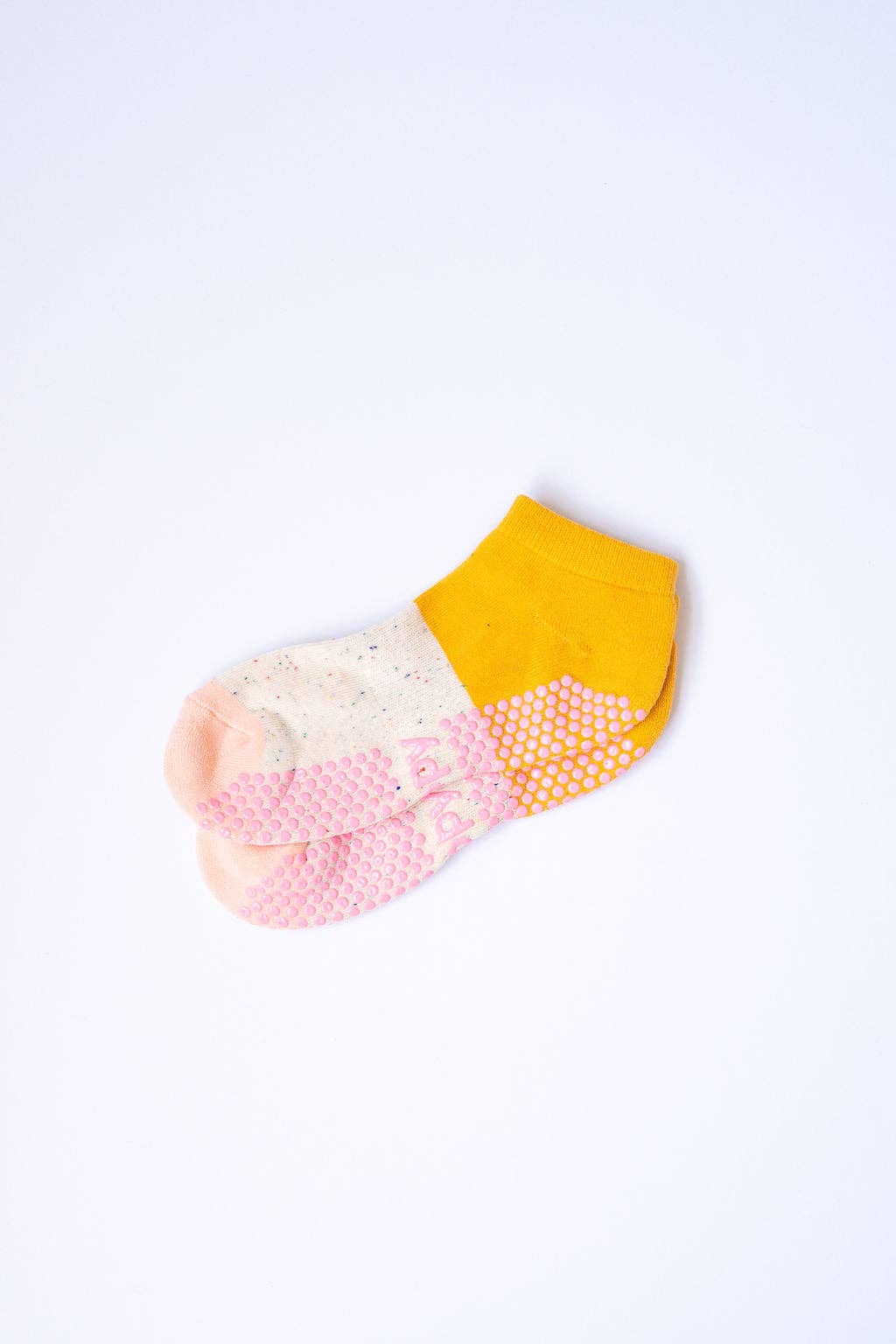 Grippy Grippy - Neapolitan: Mustard + Pink / M/L - Size 8.5 to 10 women's AU sizing