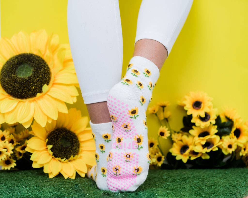 Grippy Grippy - Sunflower: M/L - Size 8.5 to 10 women's AU sizing