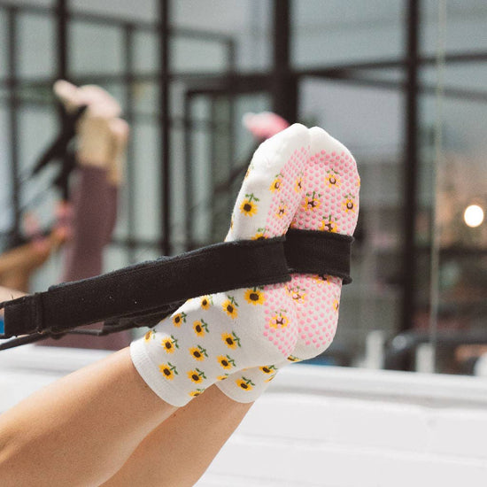 Grippy Grippy - Sunflower: M/L - Size 8.5 to 10 women's AU sizing