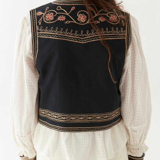 MAISON HOTEL MAISON HOTEL Gabri Vest