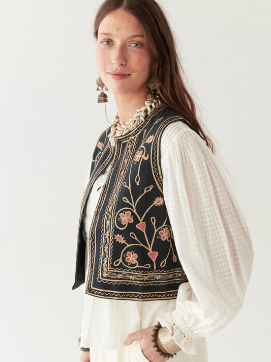 MAISON HOTEL MAISON HOTEL Gabri Vest