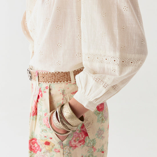 MAISON HOTEL MAISON HOTEL Colette Blouse