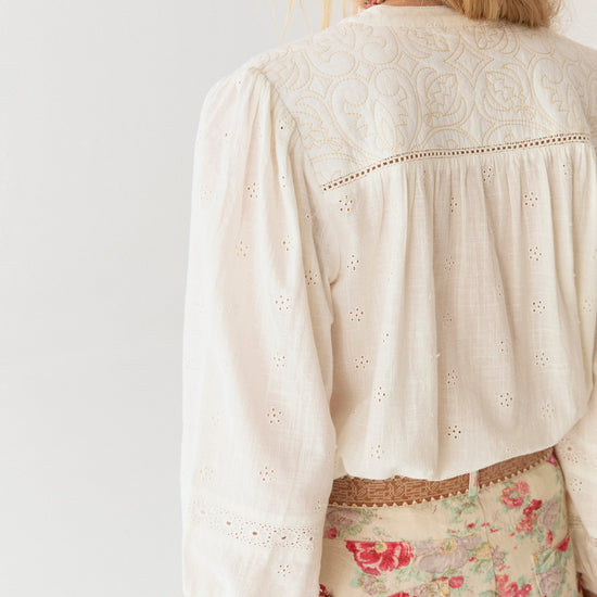 MAISON HOTEL MAISON HOTEL Colette Blouse