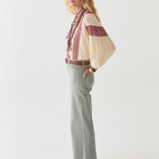 MAISON HOTEL MAISON HOTEL Dion Blouse