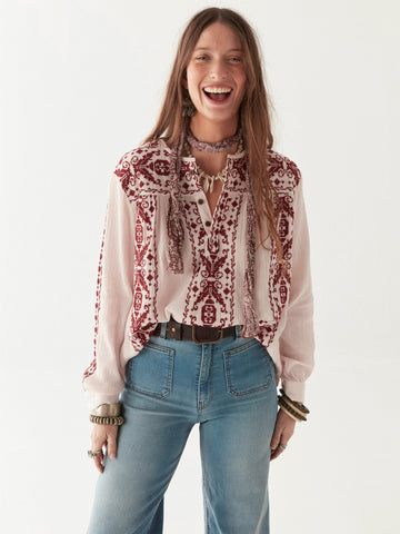 MAISON HOTEL MAISON HOTEL Lupita Blouse
