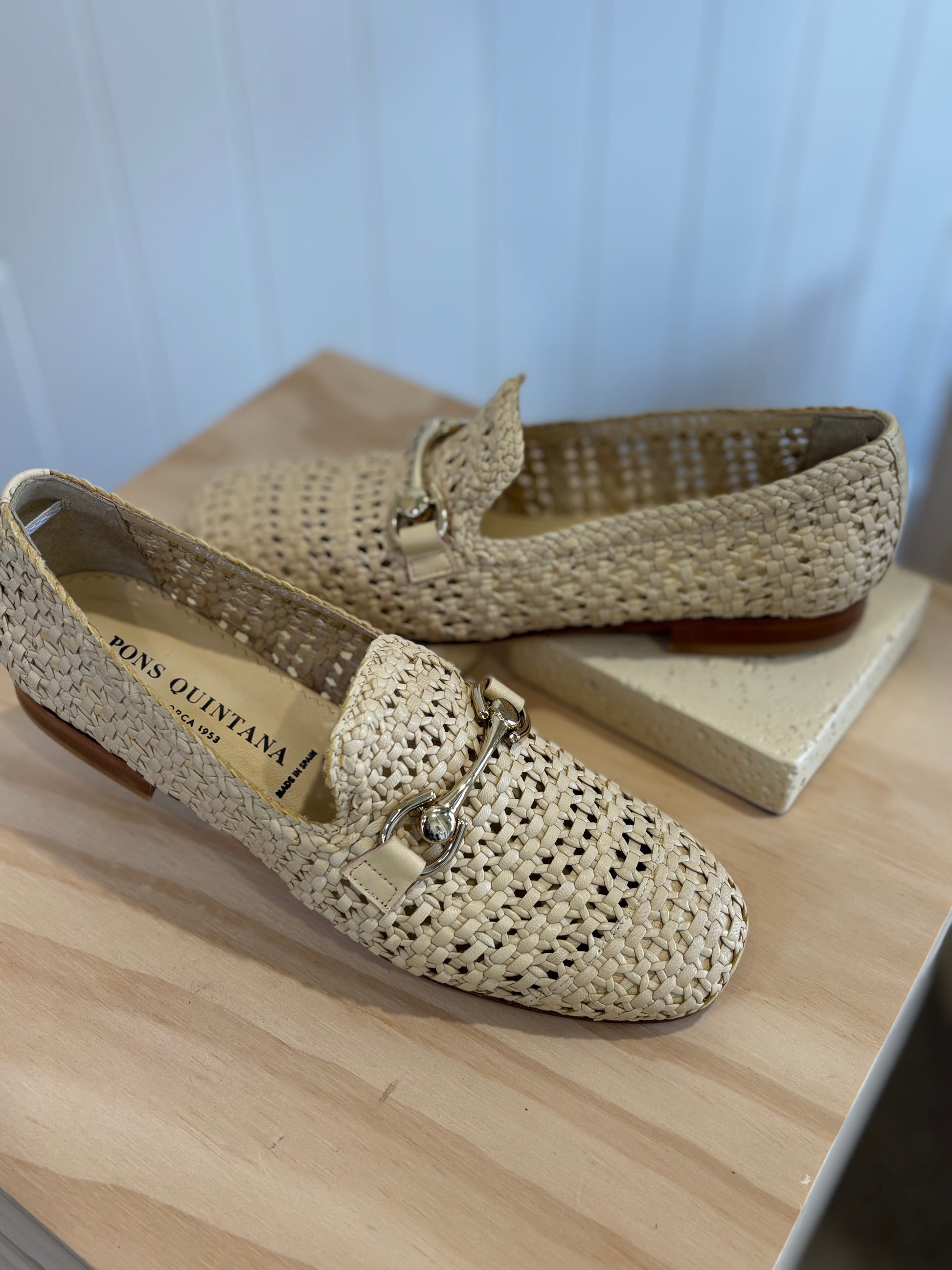 PONS PONS QUINTANA Bari Buckle Loafer