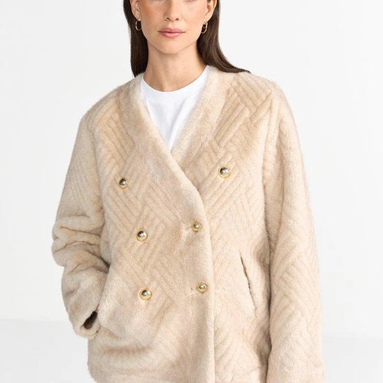 RICH & ROYAL RICH & ROYAL Faux Fur Jacket