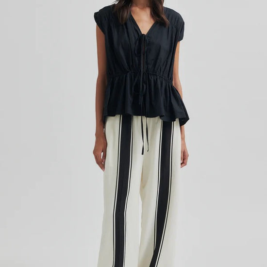 SECOND FEMALE SECOND FEMALE Lie Trouser