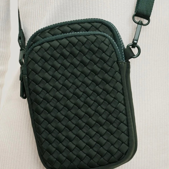 SOL AND SELENE SOL & SELENE Divide & Conquer Neoprene Bag Olive