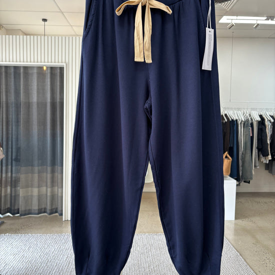 STATESIDE STATESIDE Softest Fleece Tapered Pant