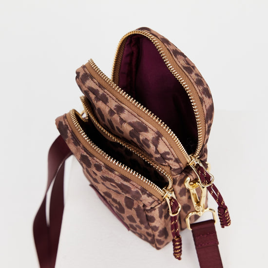 THE UPSIDE THE UPSIDE Javan Lilo Crossbody Bag