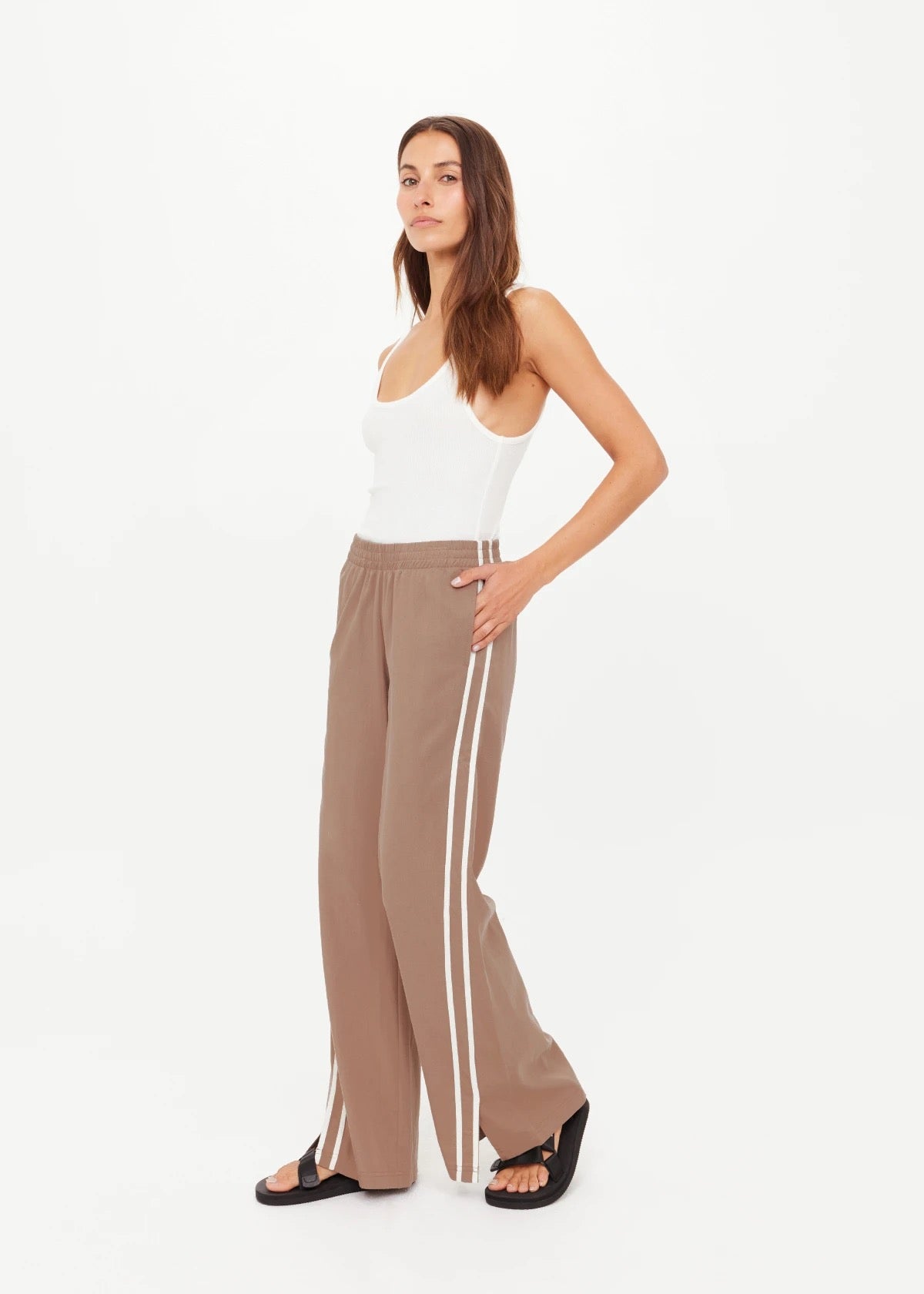 THE UPSIDE THE UPSIDE Juliet Pant