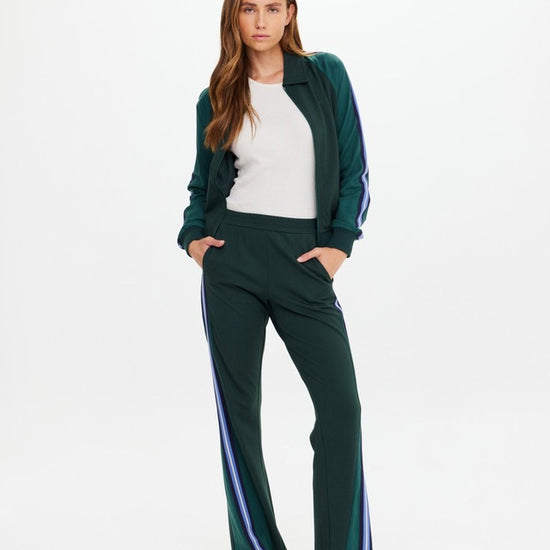 THE UPSIDE THE UPSIDE Maneki Petra Flare