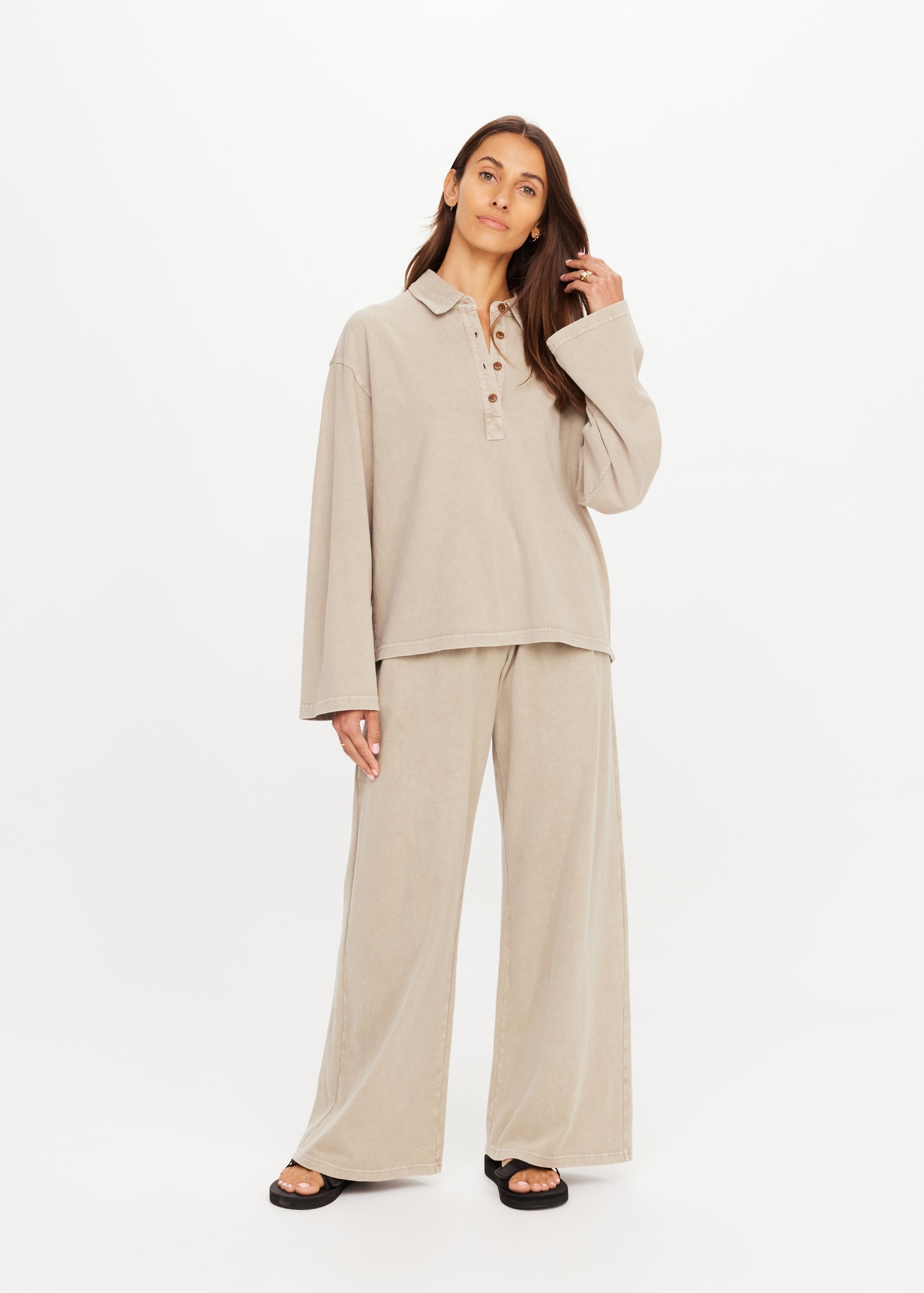 THE UPSIDE THE UPSIDE Soho Rhea Collared Top